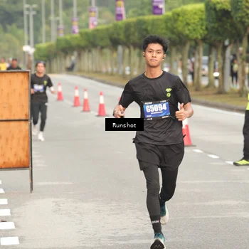 Runner Photo 5615041
