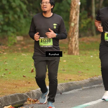 Runner Photo 5615180