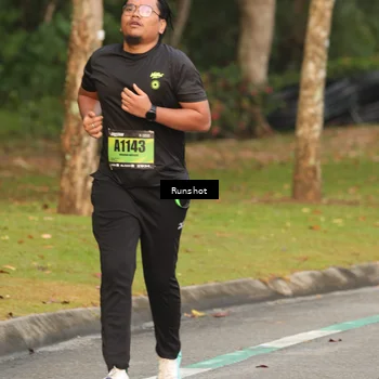 Runner Photo 5615198