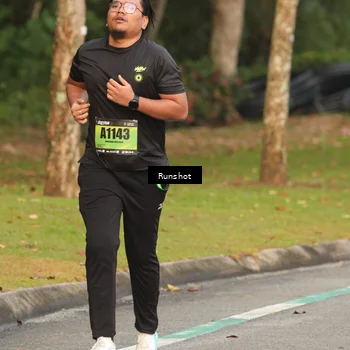 Runner Photo 5615201