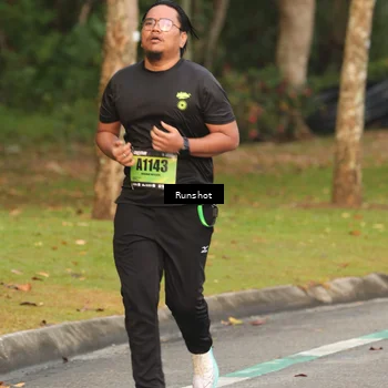 Runner Photo 5615203