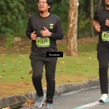 Runner Photo 5615245