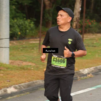 Runner Photo 5615407