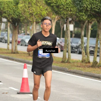 Runner Photo 5615422