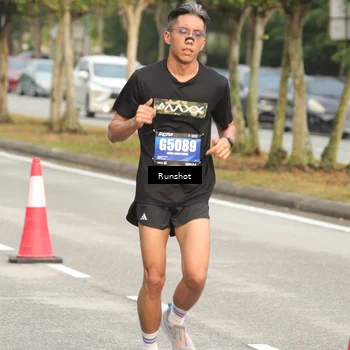 Runner Photo 5615451