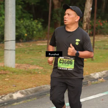 Runner Photo 5615465