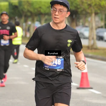 Runner Photo 5615495