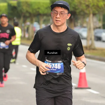 Runner Photo 5615524