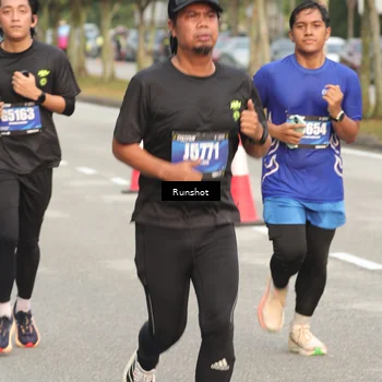 Runner Photo 5615683