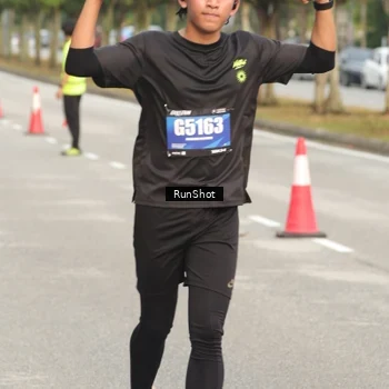 Runner Photo 5615776