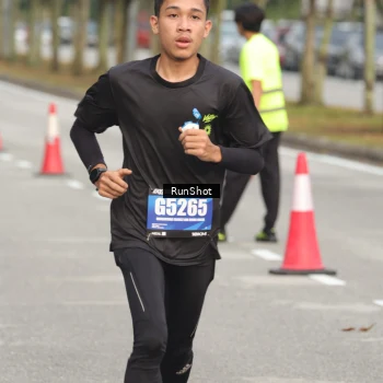 Runner Photo 5615903