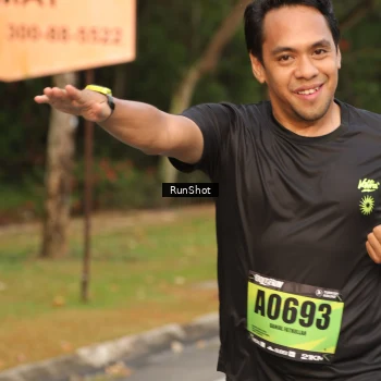 Runner Photo 5615912