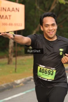 Runner Photo 5615921