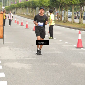 Runner Photo 5615973