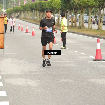 Runner Photo 5615974