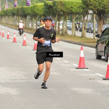 Runner Photo 5616004