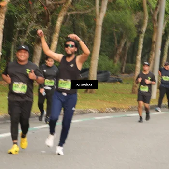 Runner Photo 5616030