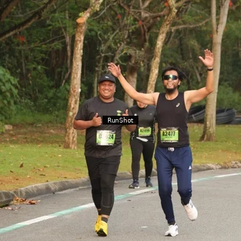 Runner Photo 5616036