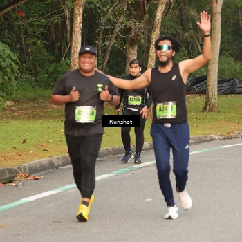 Runner Photo 5616071