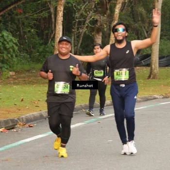 Runner Photo 5616072