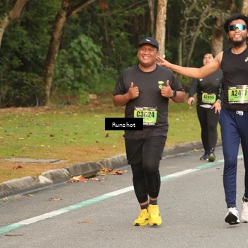 Runner Photo 5616111