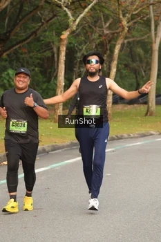 Runner Photo 5616179