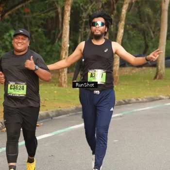 Runner Photo 5616187