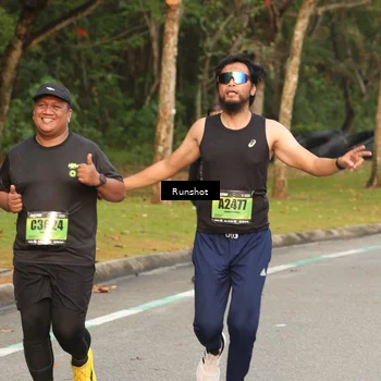 Runner Photo 5616223