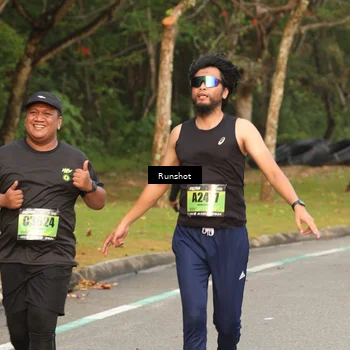 Runner Photo 5616236