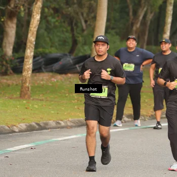 Runner Photo 5616247
