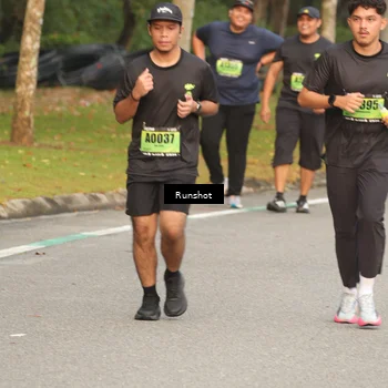 Runner Photo 5616295