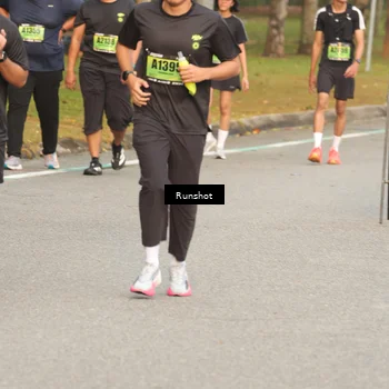 Runner Photo 5616303