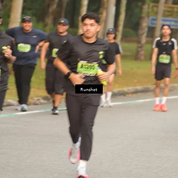 Runner Photo 5616319