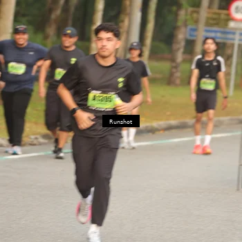 Runner Photo 5616322