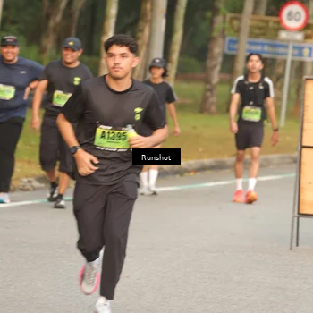 Runner Photo 5616324