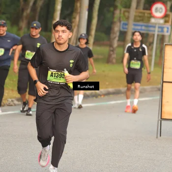 Runner Photo 5616330
