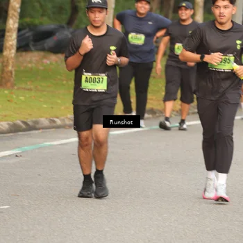 Runner Photo 5616341