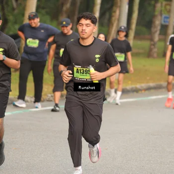 Runner Photo 5616349