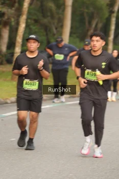 Runner Photo 5616368