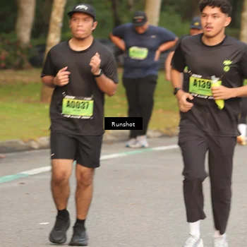 Runner Photo 5616379