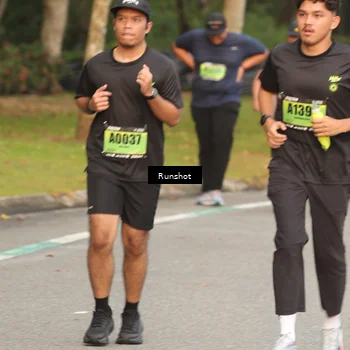 Runner Photo 5616380