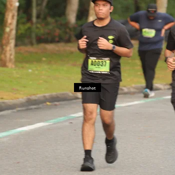 Runner Photo 5616385