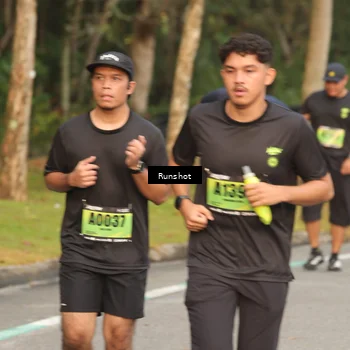 Runner Photo 5616441