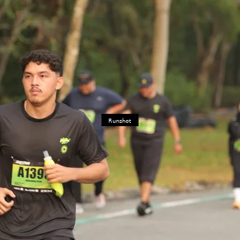Runner Photo 5616472