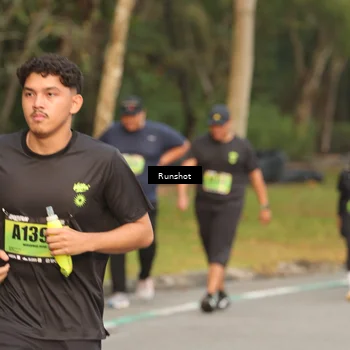 Runner Photo 5616474