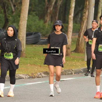 Runner Photo 5616697