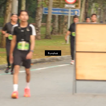 Runner Photo 5616708