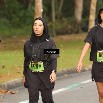 Runner Photo 5616798