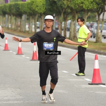 Runner Photo 5616872
