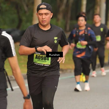 Runner Photo 5616893